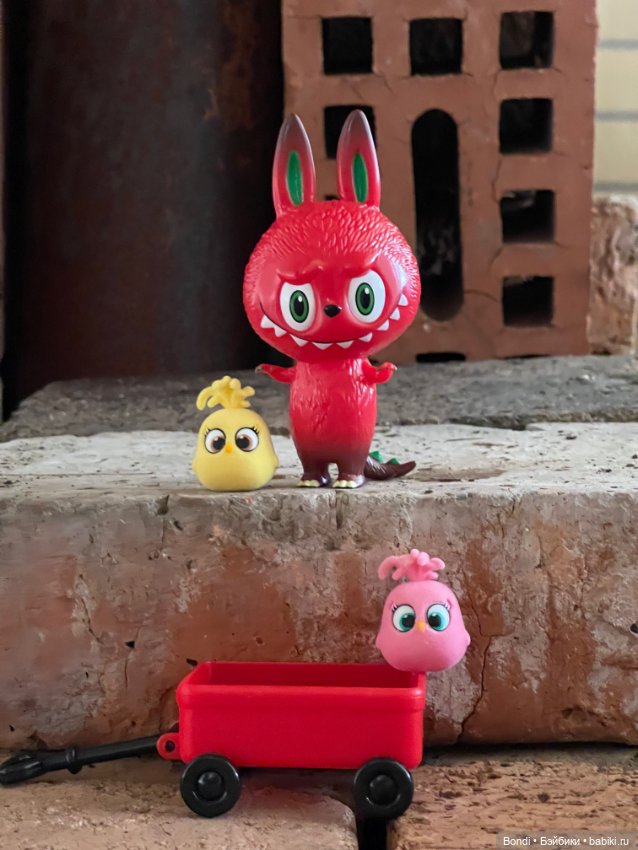 Выходные на даче с фигурками