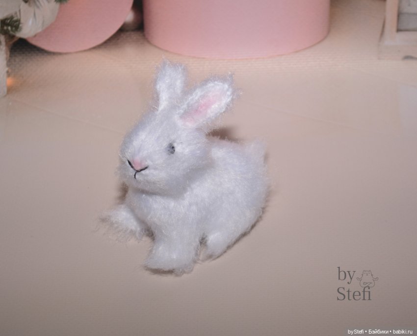 Крольчонок Пушистик — Вязаные игрушки и амигуруми: крючком (фото 8)