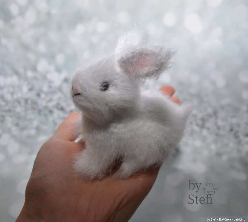 Крольчонок Пушистик — Вязаные игрушки и амигуруми: крючком (фото 2)