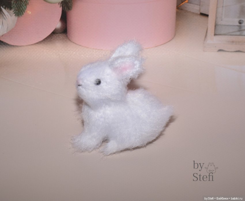 Крольчонок Пушистик — Вязаные игрушки и амигуруми: крючком (фото 9)