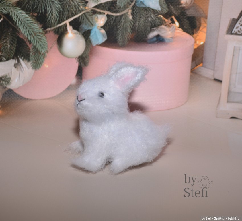 Крольчонок Пушистик — Вязаные игрушки и амигуруми: крючком (фото 7)