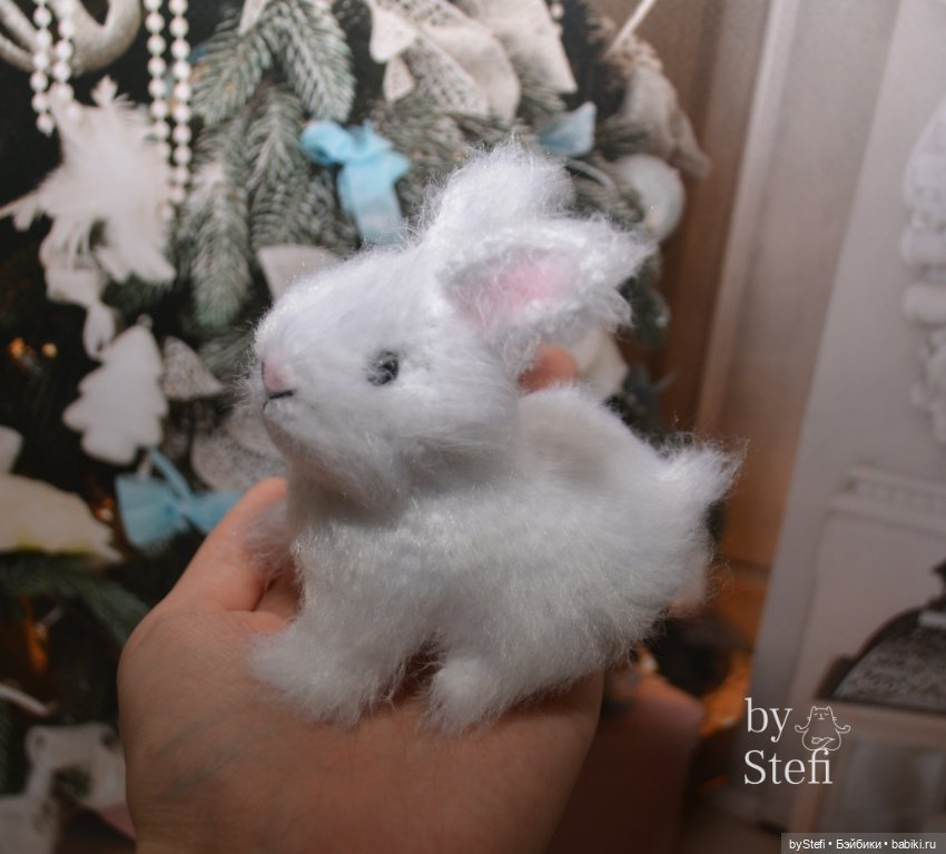 Крольчонок Пушистик — Вязаные игрушки и амигуруми: крючком (фото 10)