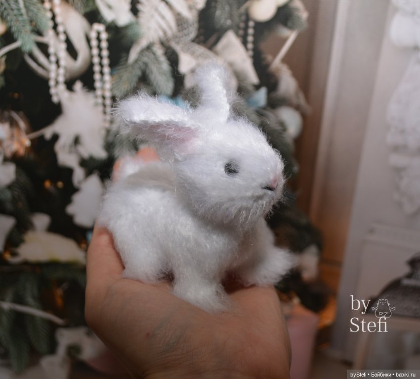 Крольчонок Пушистик — Вязаные игрушки и амигуруми: крючком