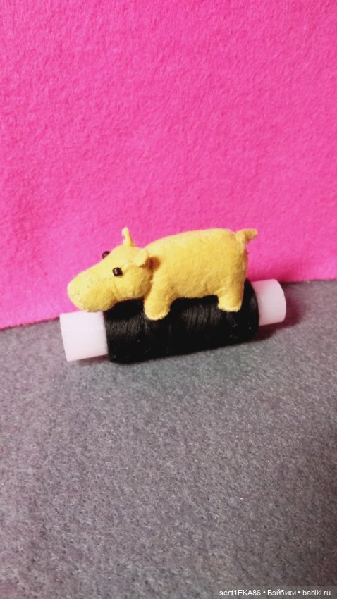 Кроха бегимотик — Авторские игрушки из разных материалов: синельная проволока (фото 9)