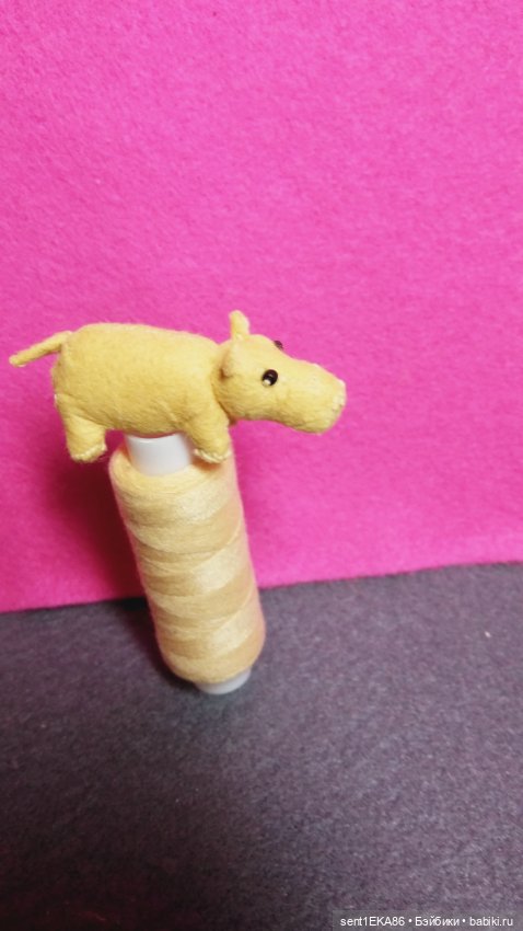 Кроха бегимотик — Авторские игрушки из разных материалов: синельная проволока