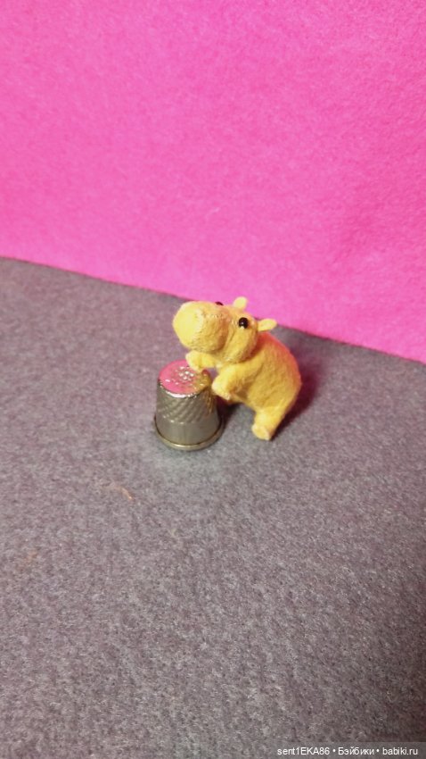 Кроха бегимотик — Авторские игрушки из разных материалов: синельная проволока