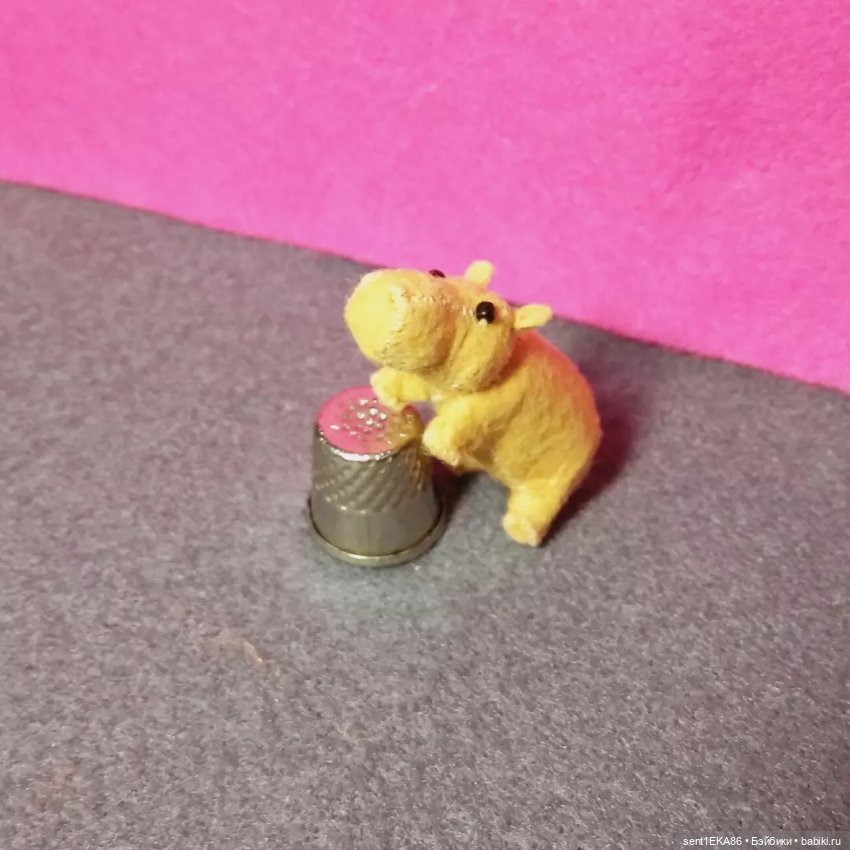 Кроха бегимотик — Авторские игрушки из разных материалов: синельная проволока (фото 5)