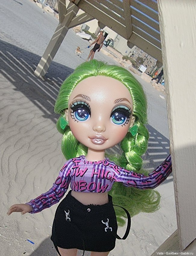 Зелёное ЭТО — Куклы Rainbow High (Рейнбоу Хай