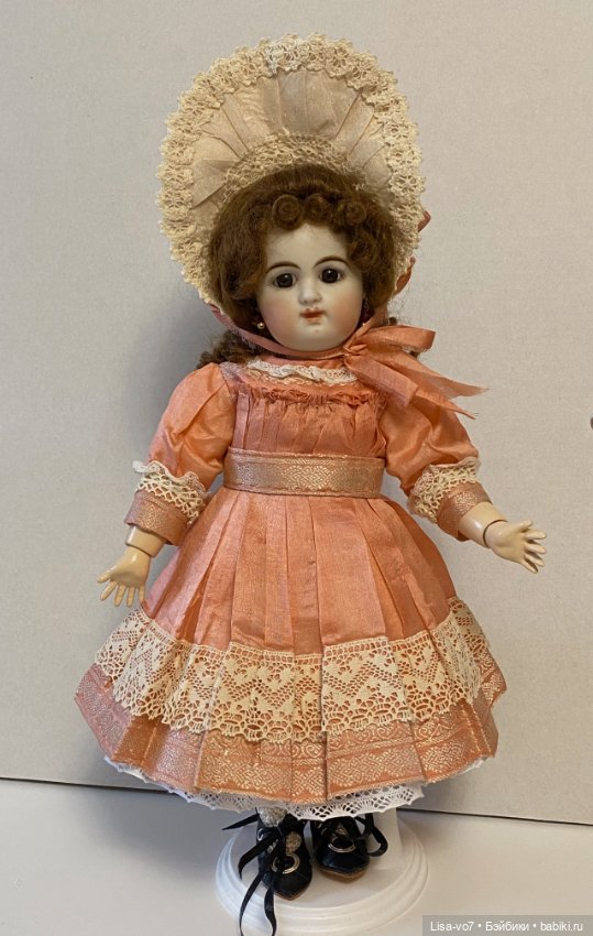 Платье для реплики антикварной куклы по антикварному образцу