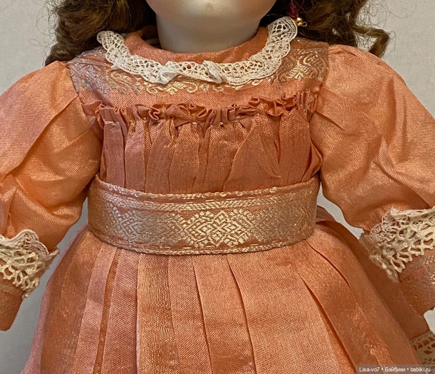 Платье для реплики антикварной куклы по антикварному образцу (фото 8)