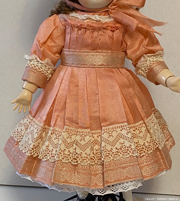Платье для реплики антикварной куклы по антикварному образцу (фото 2)