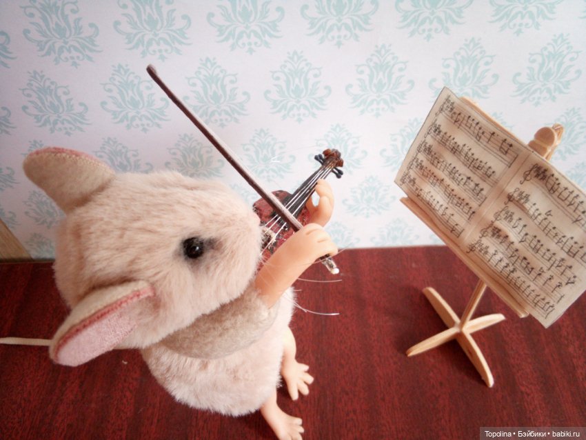 Мышонок-скрипач — Игрушки в смешанной технике (мех и глина): Арт (фото 2)