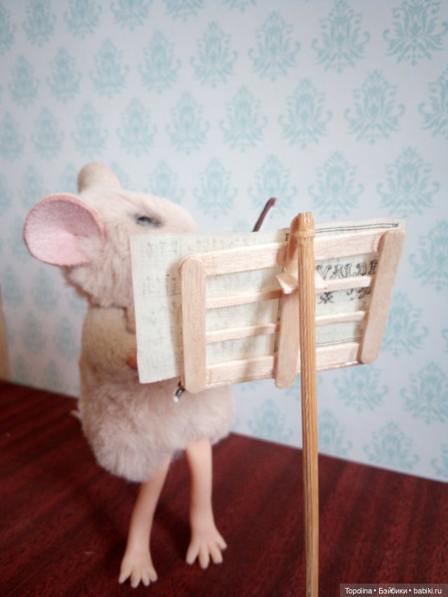 Мышонок-скрипач — Игрушки в смешанной технике (мех и глина): Арт (фото 4)