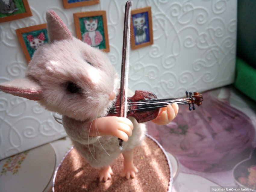 Мышонок-скрипач — Игрушки в смешанной технике (мех и глина): Арт (фото 7)