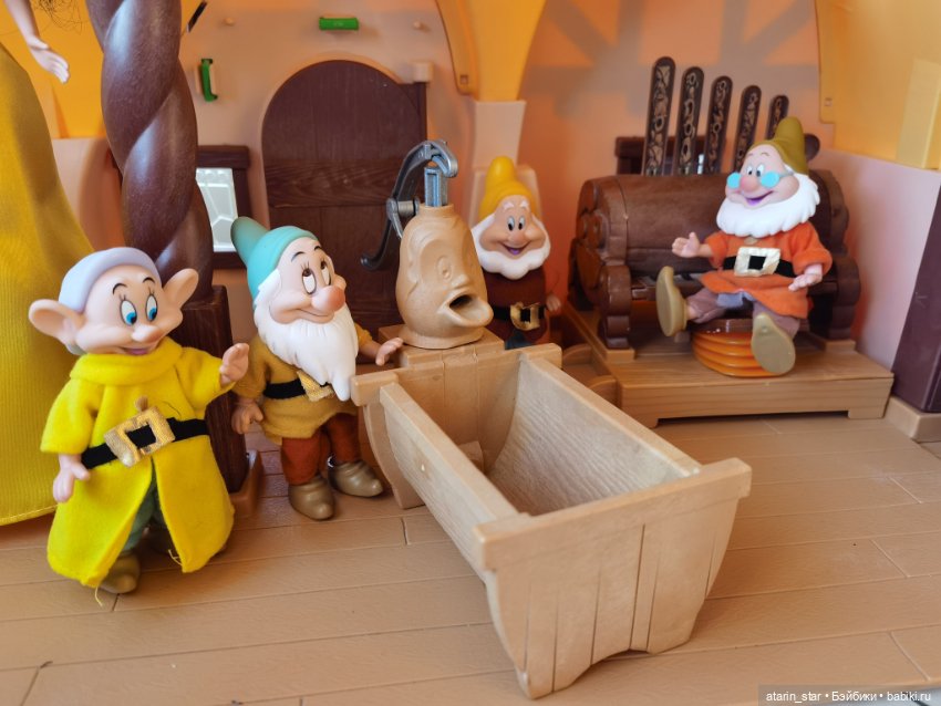 Большой дом Белоснежки и семи гномов (фото 5)