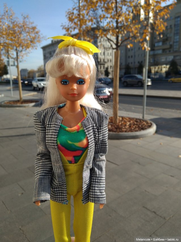 Штеффи и немного октября — Аналоги Барби и куклы 1/6: клоны 90
