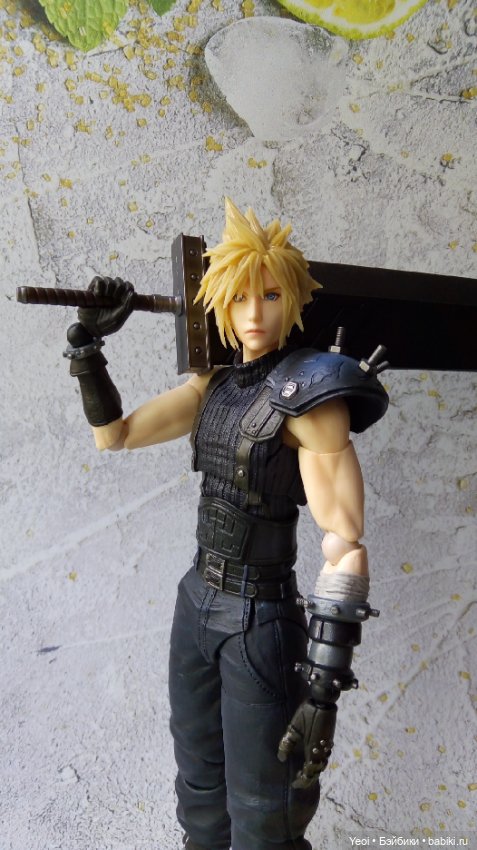 Фигурка Клауда Страйфа из Последней Фантазии (Finаl Fаntаsy) 7 - Play Arts Kai (Square Enix). 01