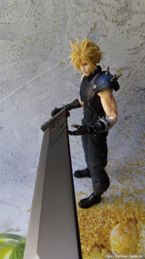 Фигурка Клауда Страйфа из Последней Фантазии (Finаl Fаntаsy) 7 - Play Arts Kai (Square Enix). 01