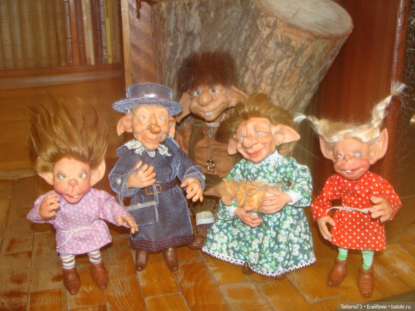 К Себастьяну родственники понаехали