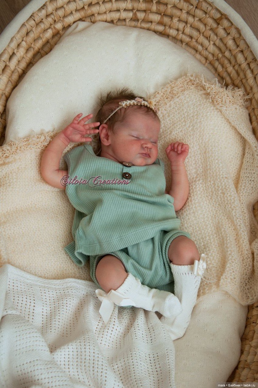 Quinlyn скульпторов Bonnie Brown и Adrie Stoete. автор прототипа Silvia Ezquerra (фото 4)