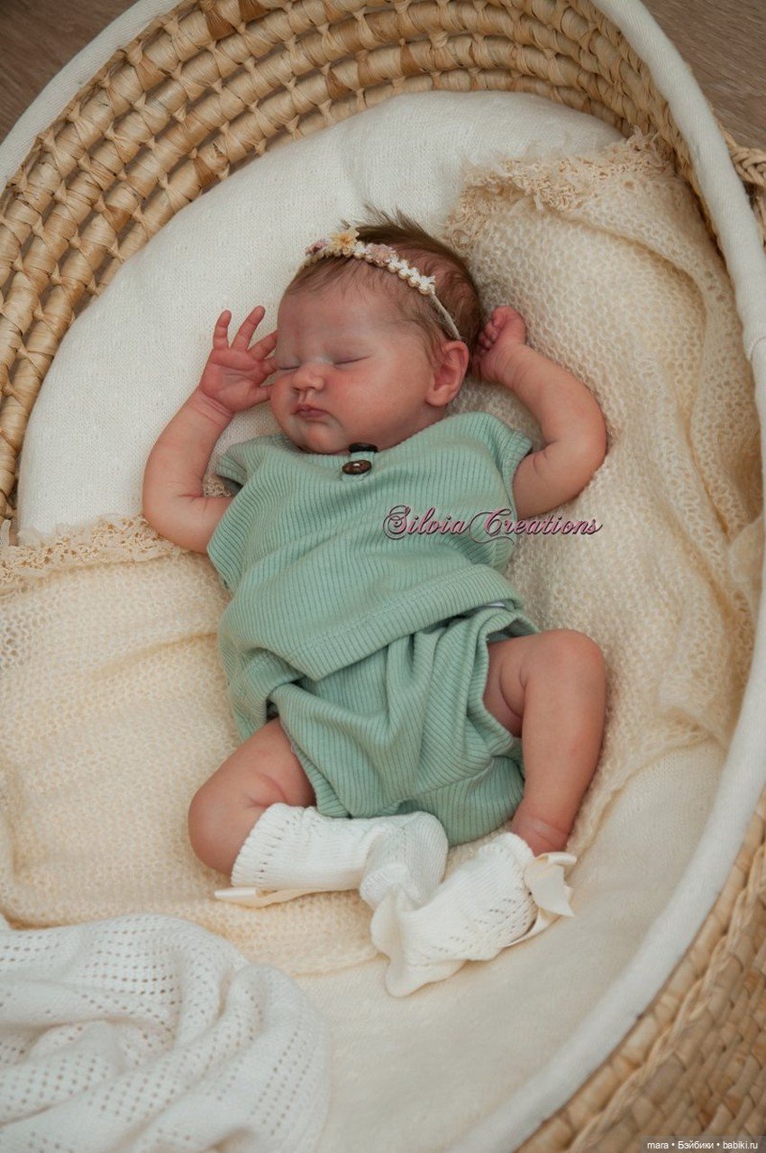 Quinlyn скульпторов Bonnie Brown и Adrie Stoete. автор прототипа Silvia Ezquerra (фото 9)