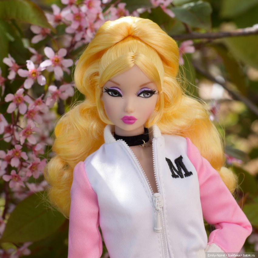 Продолжаем наслаждаться цветением