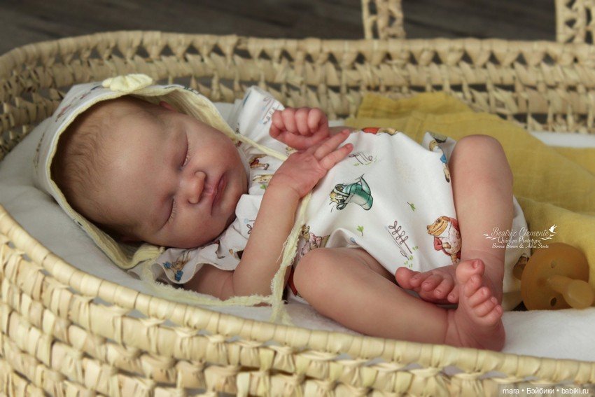 Quinlyn скульпторов Bonnie Brown и Adrie Stoete, автор прототипа Beatriz Clemente (фото 3)