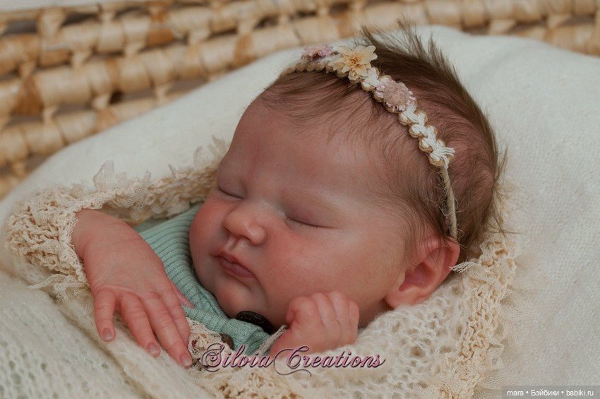 Quinlyn скульпторов Bonnie Brown и Adrie Stoete. автор прототипа Silvia Ezquerra (фото 5)