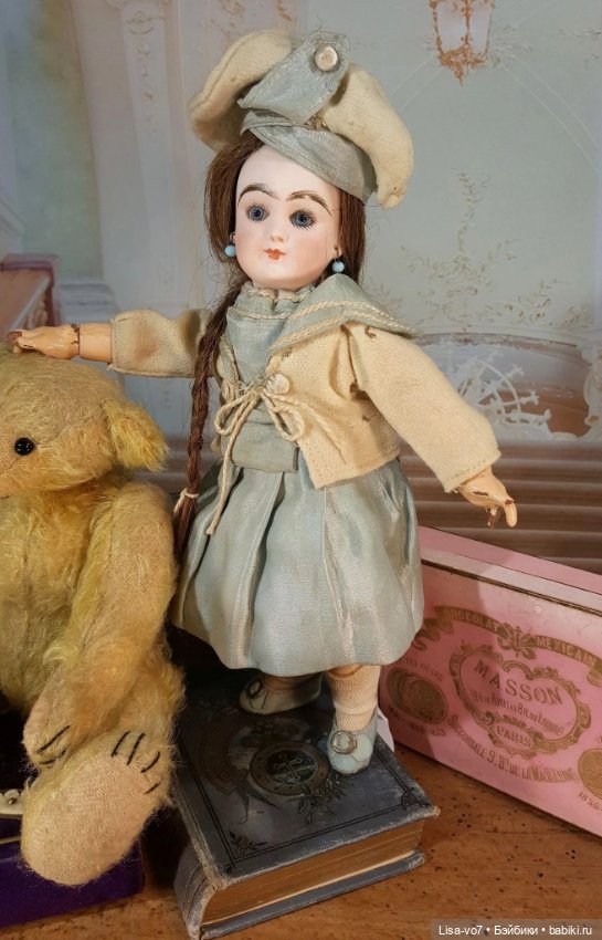 Костюм для антикварной куклы в морском стиле по антикварному образцу