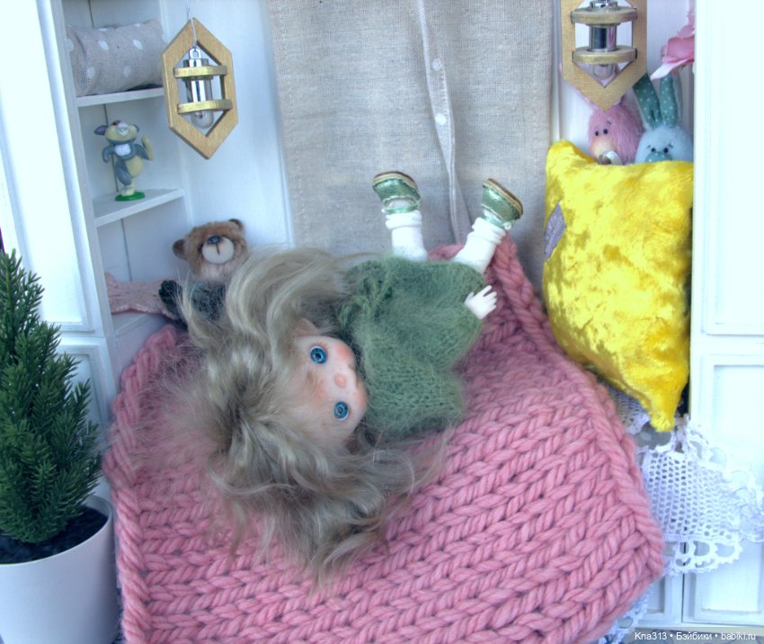 Приехало что-то маленькое, лохматенькое и хулиганистое