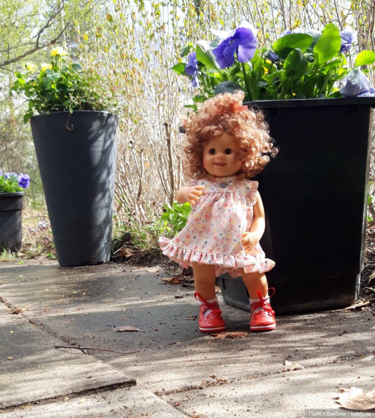 Красивые куклы и красивые цветы (фото 6)