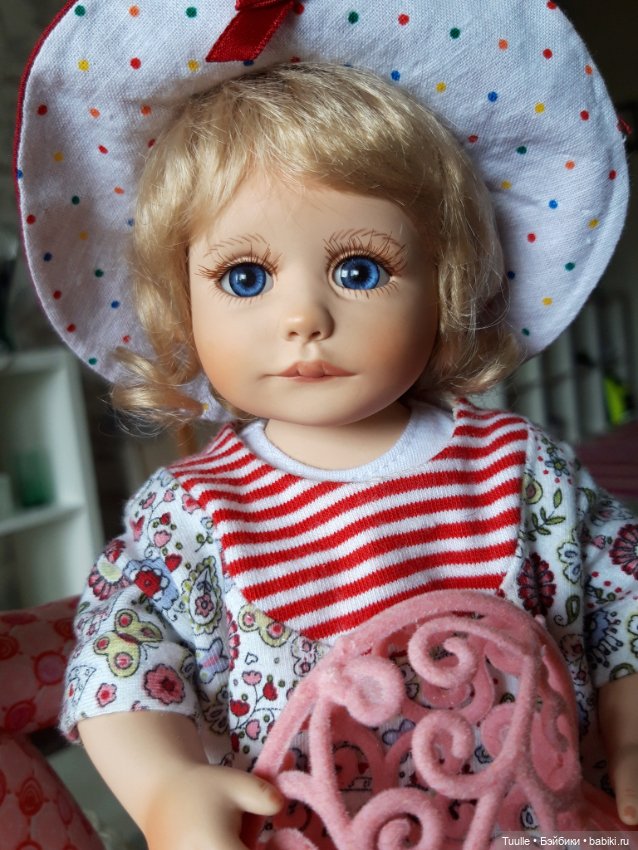 Красивые куклы и красивые цветы (фото 5)