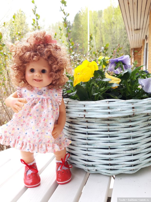 Красивые куклы и красивые цветы (фото 2)