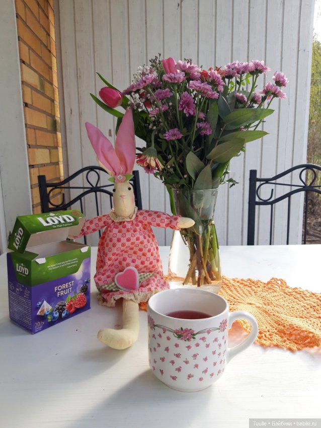 Красивые куклы и красивые цветы (фото 8)