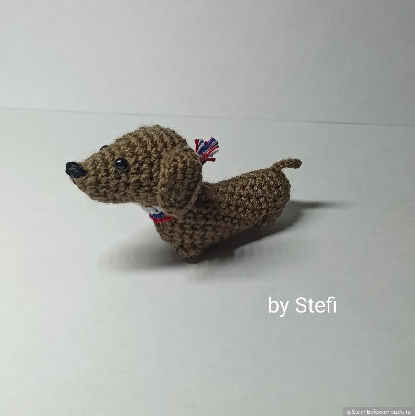 Мини-таксик — Вязаные игрушки и амигуруми: крючком