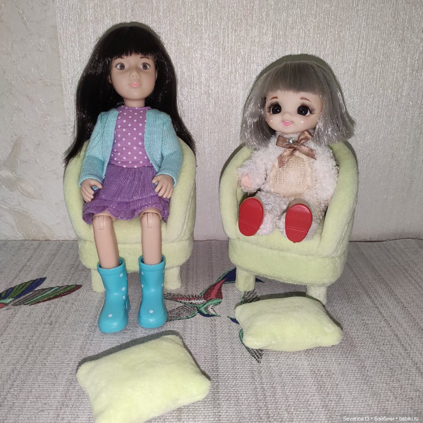 Мебель всякая важна, мебель каждому нужна