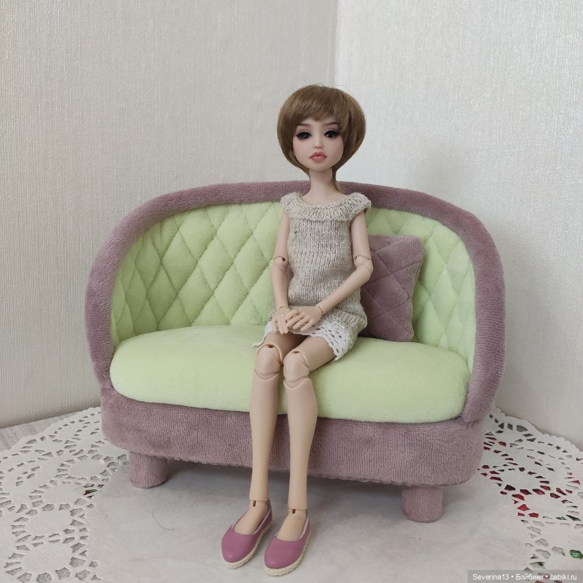 Мебель всякая важна, мебель каждому нужна