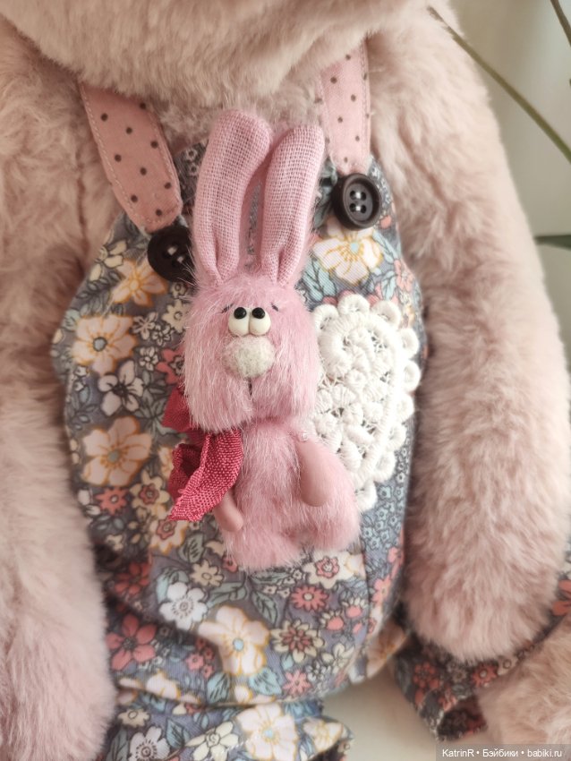 Брошки глазастики — Авторские текстильные куклы: Вальдорфские