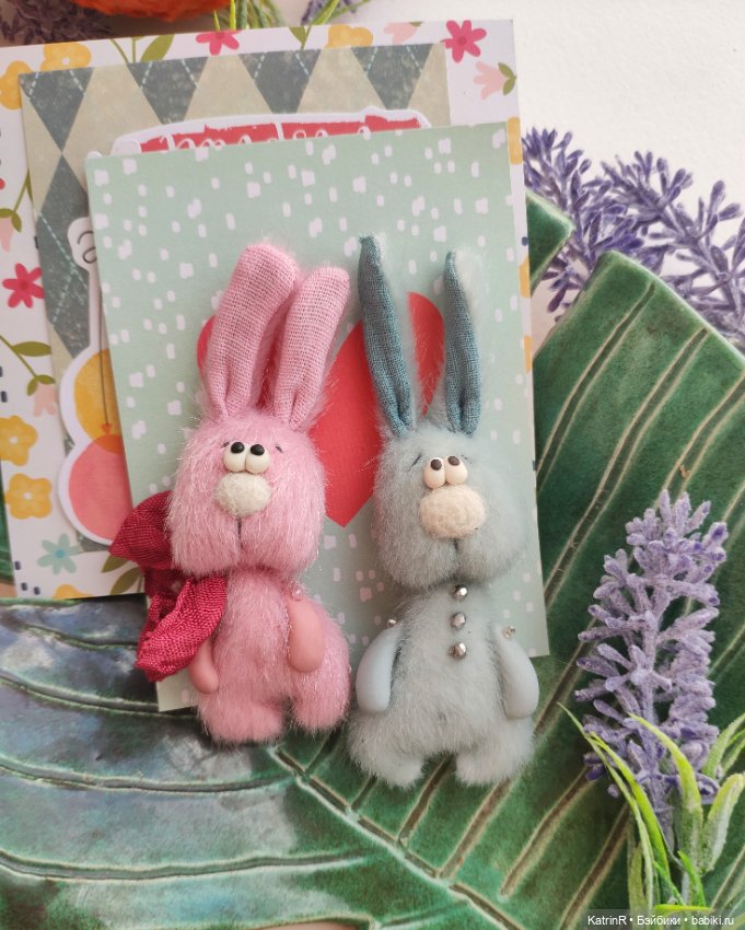 Брошки глазастики — Авторские текстильные куклы: Вальдорфские