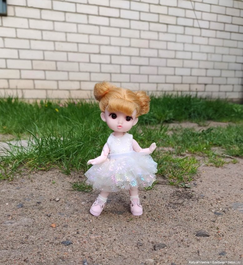 Новое платье принцессы для Сонечки