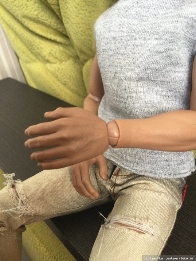 Проблемы с очень тугим шарниром запястья. Нужна помощь