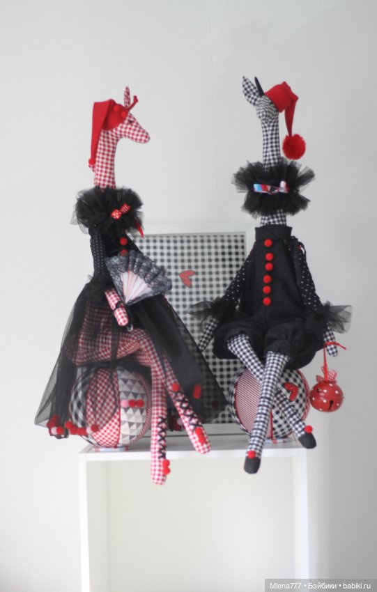 Чёрное белое красное … — Авторские текстильные куклы: Вальдорфские (фото 2)