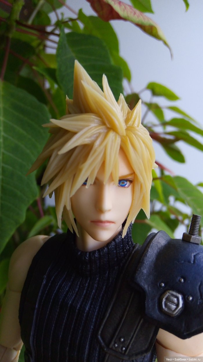 Фигурка Клауда Страйфа из Последней Фантазии (Finаl Fаntаsy) 7 - Play Arts Kai (Square Enix). 02