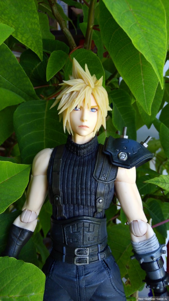 Фигурка Клауда Страйфа из Последней Фантазии (Finаl Fаntаsy) 7 - Play Arts Kai (Square Enix). 02