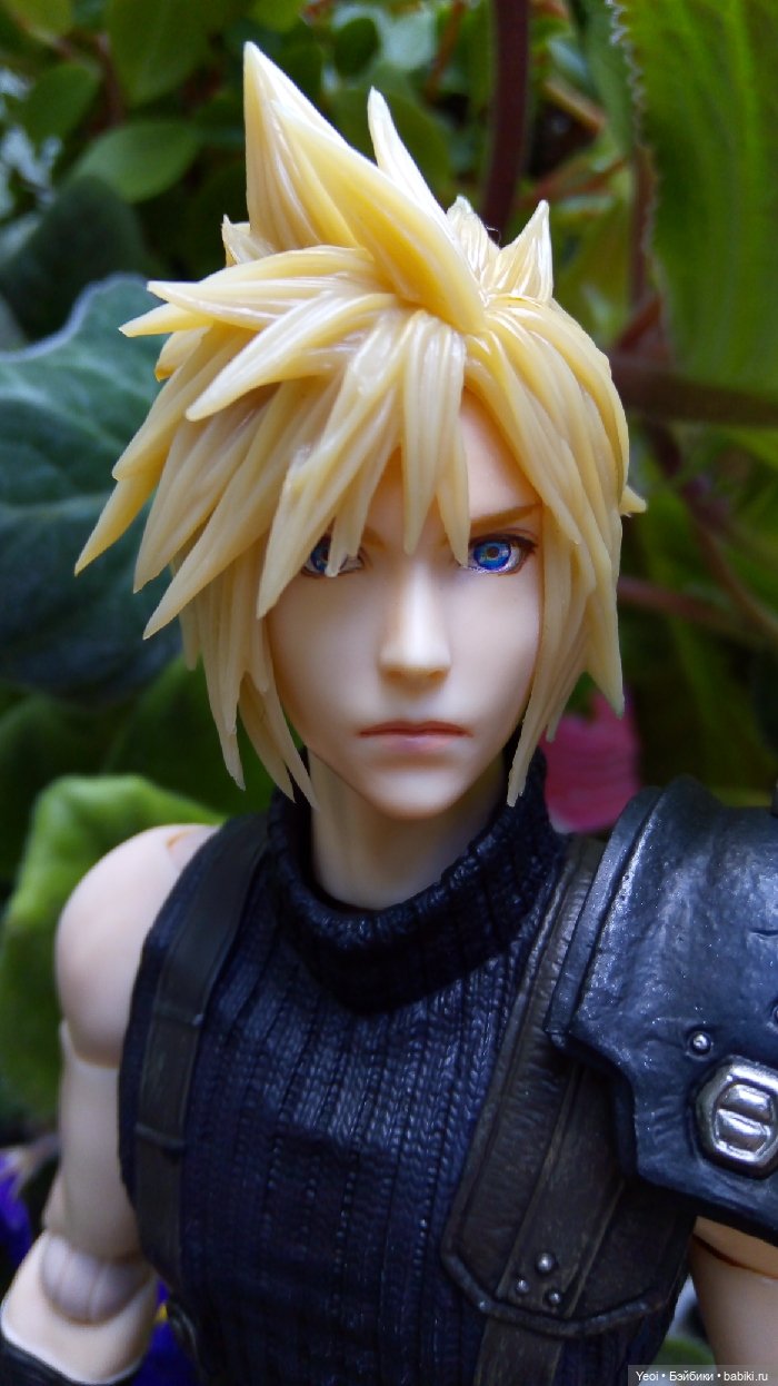 Фигурка Клауда Страйфа из Последней Фантазии (Finаl Fаntаsy) 7 - Play Arts Kai (Square Enix). 02