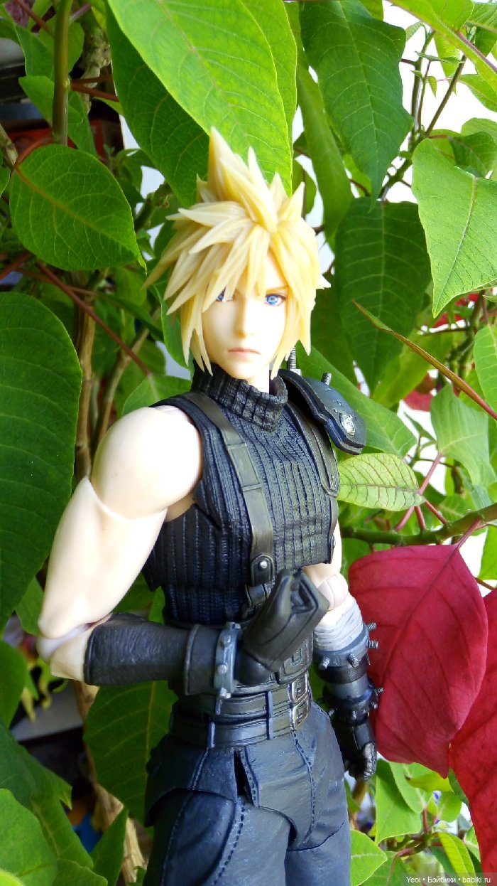 Фигурка Клауда Страйфа из Последней Фантазии (Finаl Fаntаsy) 7 - Play Arts Kai (Square Enix). 02