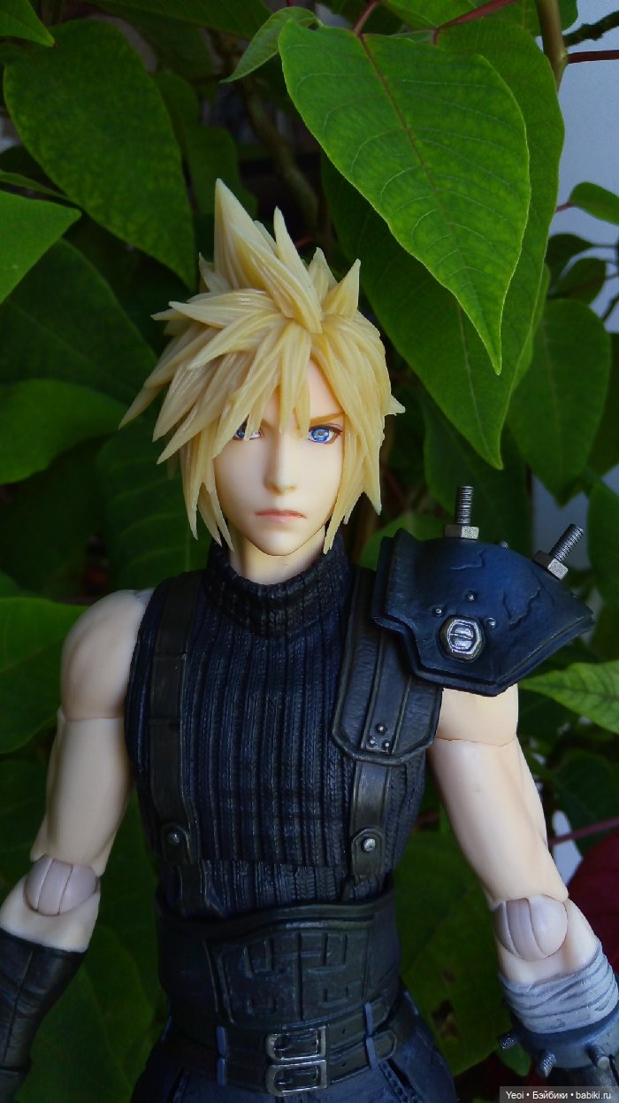 Фигурка Клауда Страйфа из Последней Фантазии (Finаl Fаntаsy) 7 - Play Arts Kai (Square Enix). 02