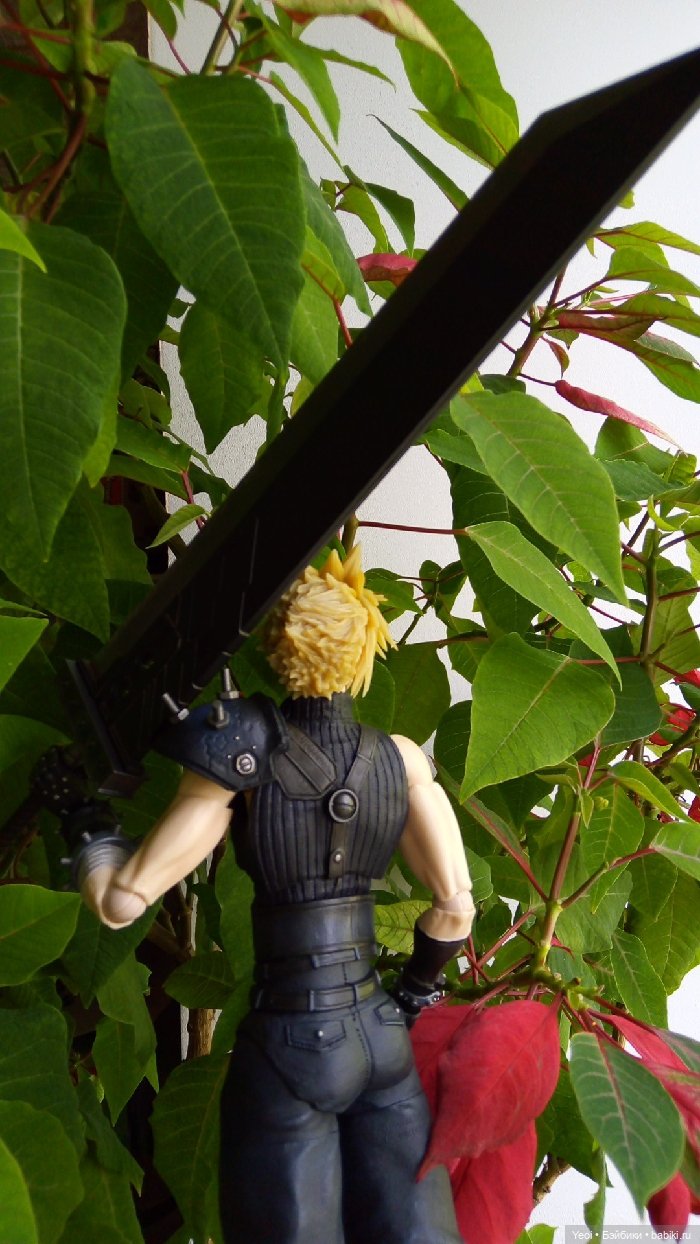 Фигурка Клауда Страйфа из Последней Фантазии (Finаl Fаntаsy) 7 - Play Arts Kai (Square Enix). 02 (фото 3)