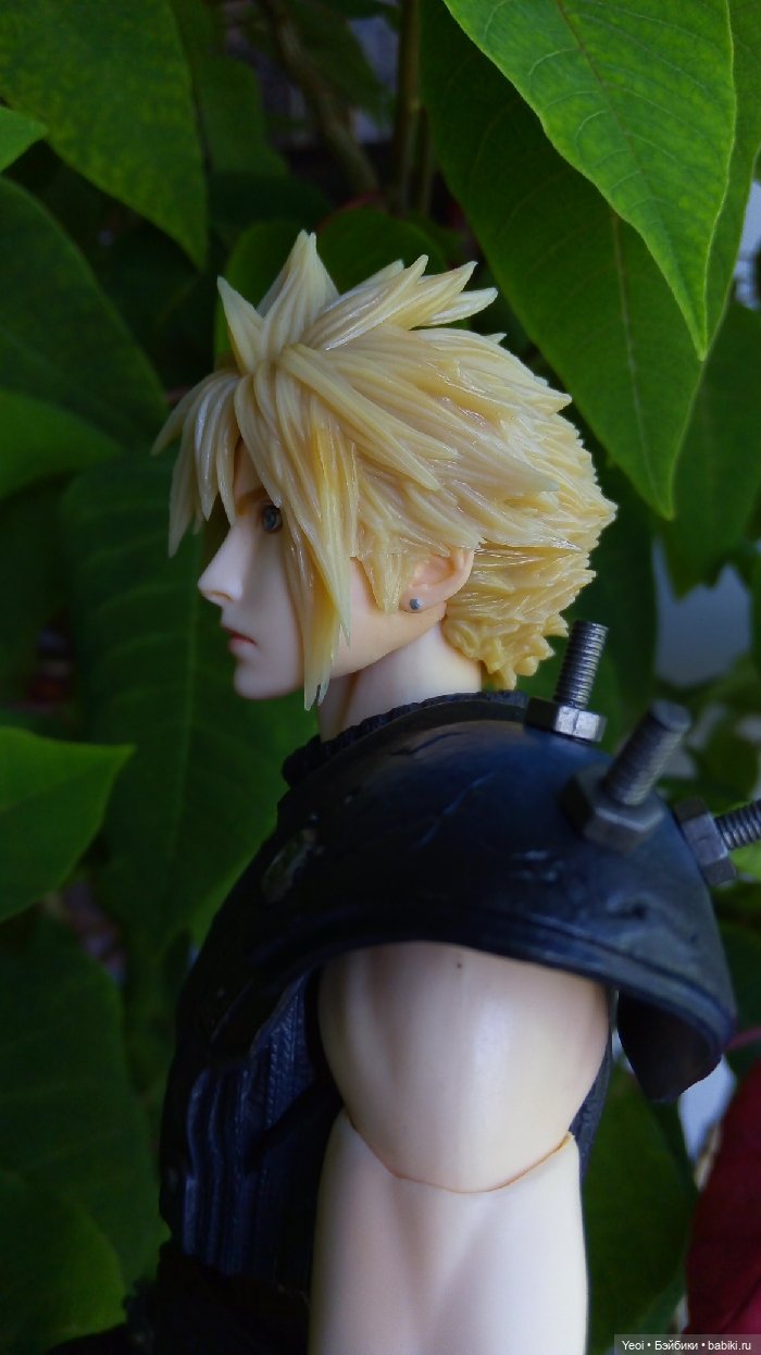 Фигурка Клауда Страйфа из Последней Фантазии (Finаl Fаntаsy) 7 - Play Arts Kai (Square Enix). 02