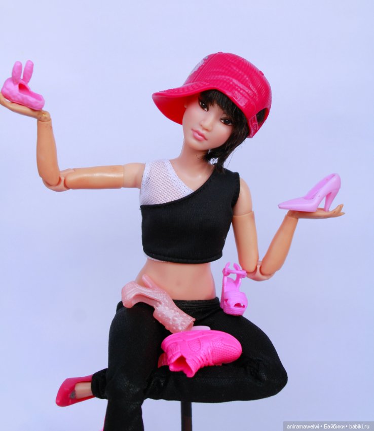 Нелёгкий выбор — Куклы Barbie (Барби): Looks (фото 3)